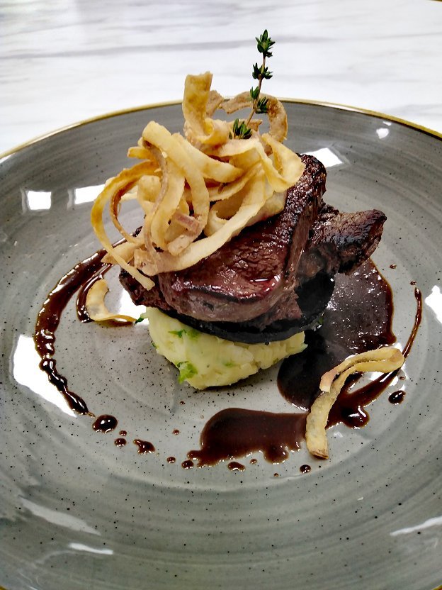 Twist Bar and Bistro