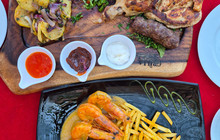 Grill & Chill Restaurant餐厅图片
