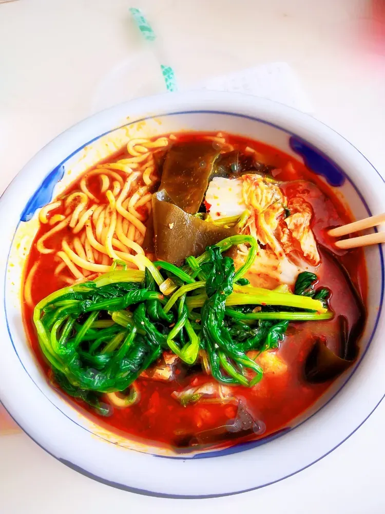 箐山砂锅麻辣烫(近埠胡同店)