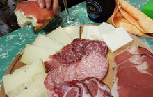 Enoteca Norcineria Nevania餐厅图片