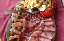 Domacija Haler餐厅图片