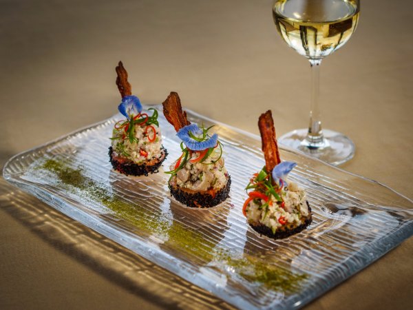Aleenta Restaurant & Bakery