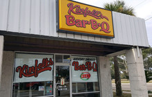 Kinfolks Bar-B-Q餐厅图片