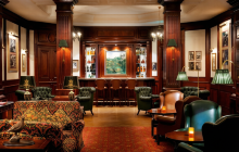 The Library Lounge and Cigar Bar餐厅图片