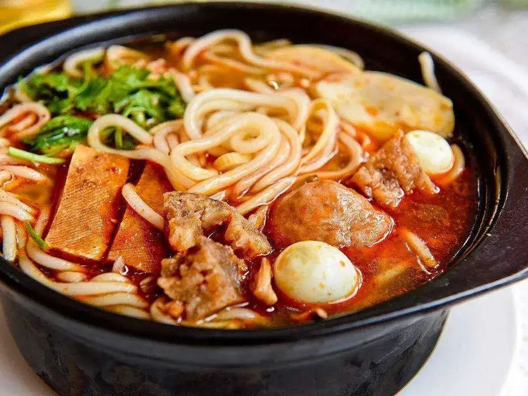 砂锅土豆粉(三中店)美食图片