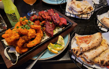 The New Cottage Bar & Grill餐厅图片