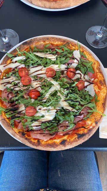 Mama Gusto