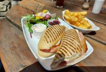 Ysgethin Inn Restaurant美食图片