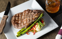 Chambers 19 Bistro & Bar餐厅图片