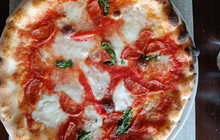 Osteria Pizzeria Per Bacco餐厅图片