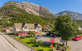 Vik Café & Restaurant