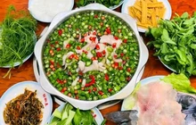 彝良鲜椒鱼火锅店餐厅图片