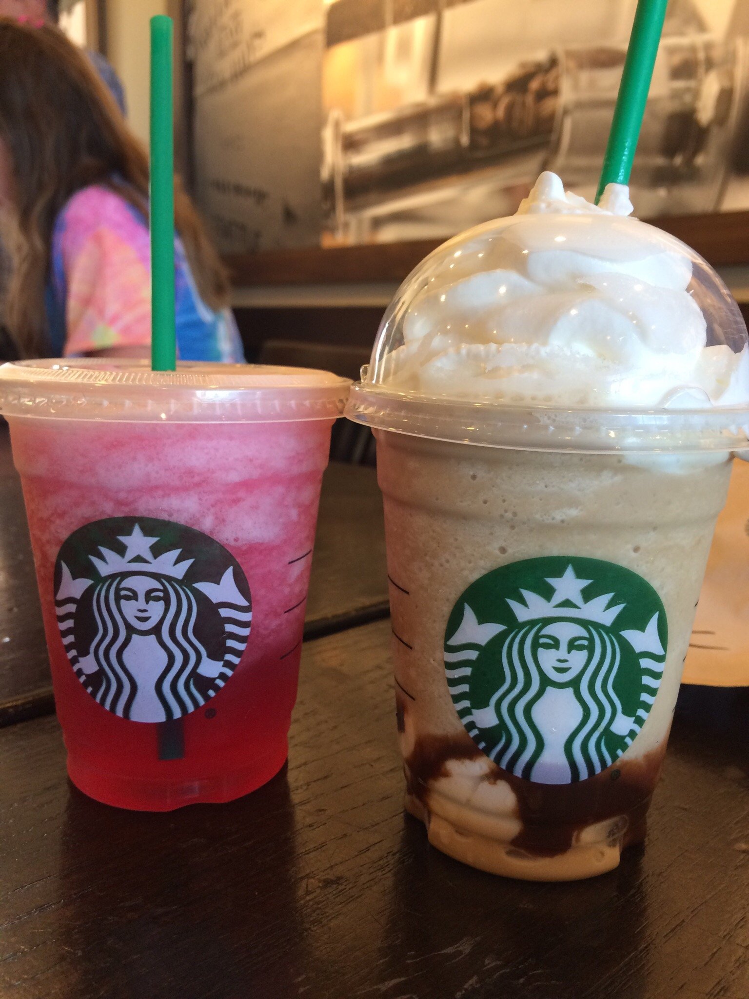 Starbucks餐厅图片