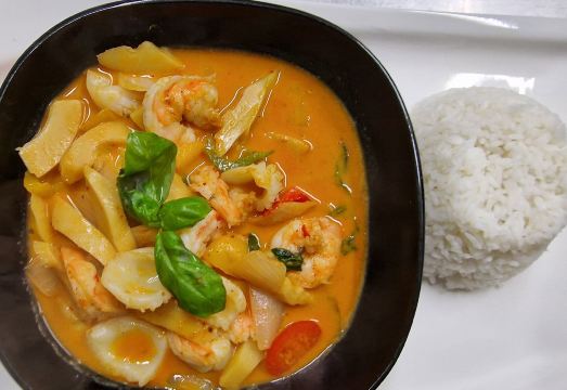 FLAIR Café & Thai Restaurant