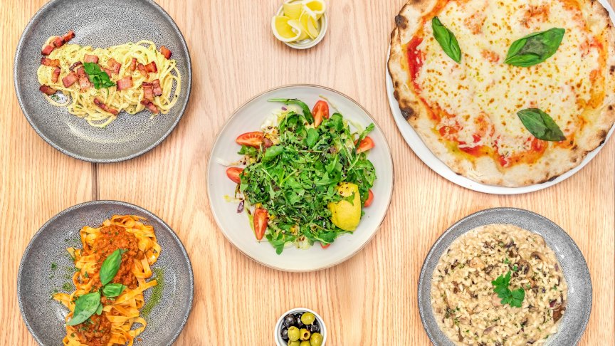 Valentino's Restaurant餐厅图片