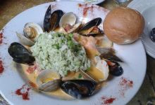 Quahog's Seafood Shack (and bar)美食图片