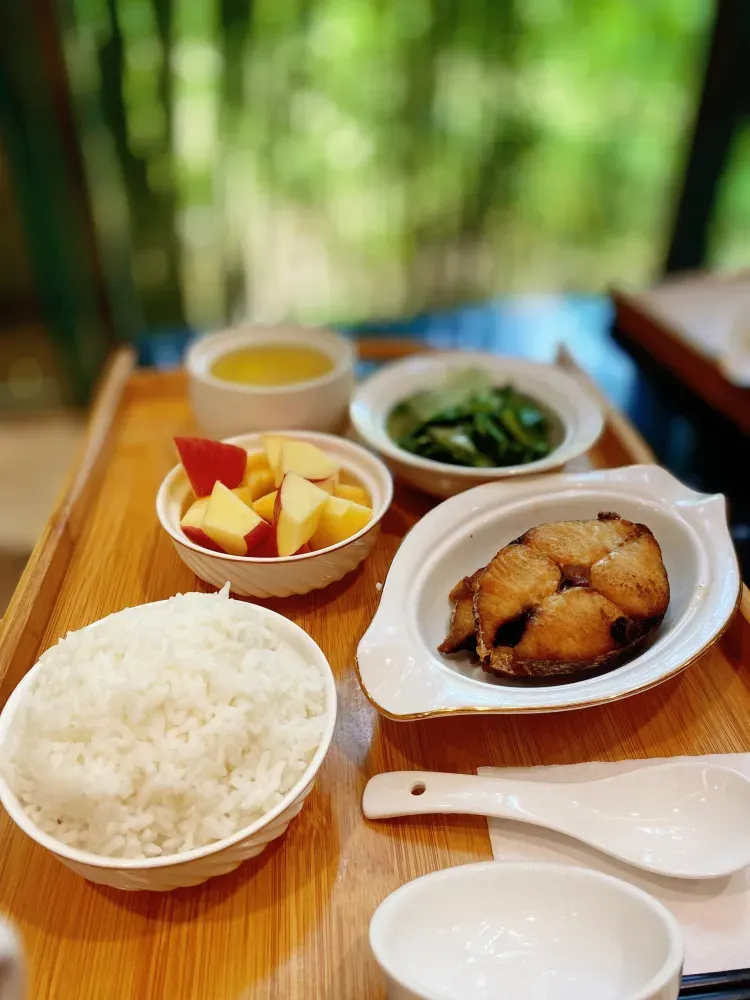 Wulanwenquandajiudian·wulan Restaurant