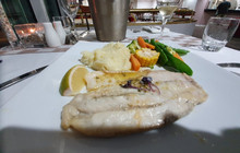 McNevin's Sails Restaurant餐厅图片