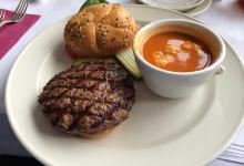 Alta's Rustler Lodge Dining Room美食图片