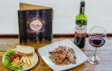 Restaurante La Parrilla Burger & Beef餐厅图片