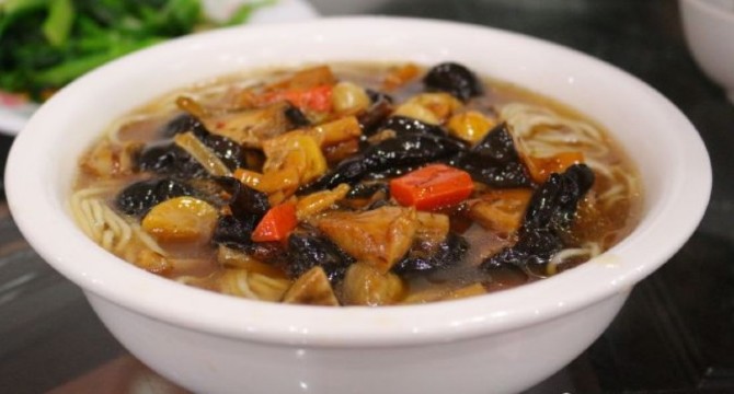 涌泉寺素菜馆