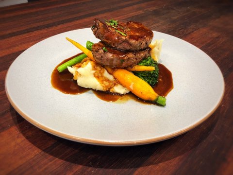 Shanikas Carrum Downs