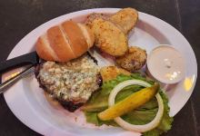 Humphrey's Bar & Grill美食图片