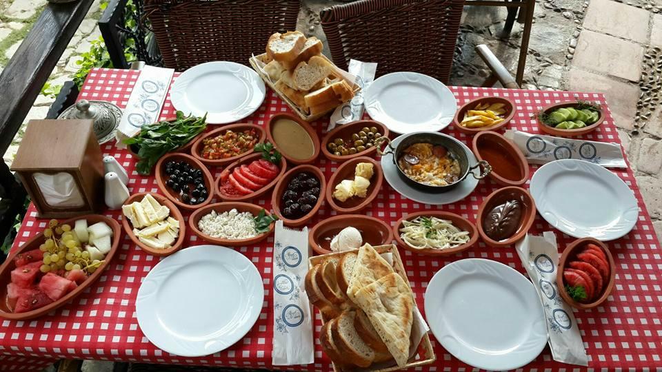 Sirince ZEUS Cafe & Restaurant & Wine House