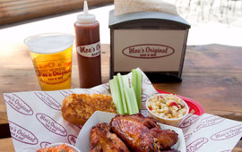 Moe's Original Bar B Que