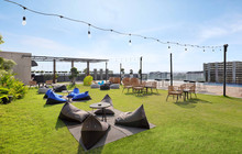 10/10 Pool Bar Rooftop餐厅图片