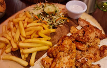 Istanbul Meze & Grill Bar餐厅图片