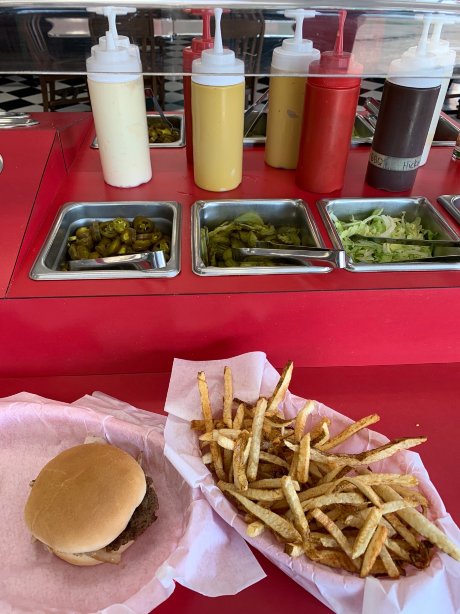 Dan's Ol' Time Diner