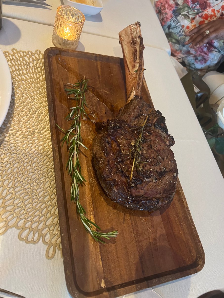 CLASS Soiree Steakhouse