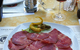 Jelenic Caffe bar Restaurant