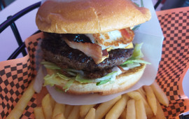 Mels Diner