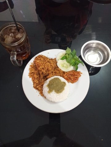 Rumah Makan Ratu Sayang