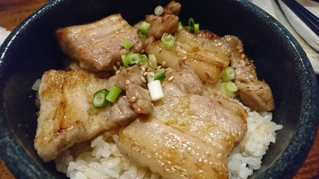 Tokonatsu Sakaba Waranka