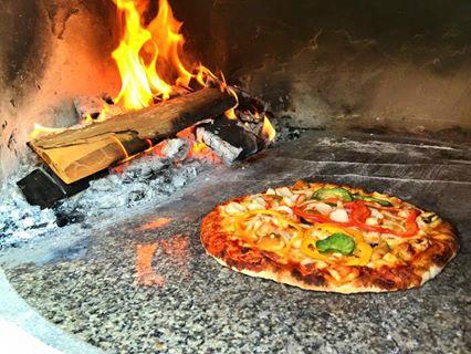 Pizza House by Somprasong guesthouse