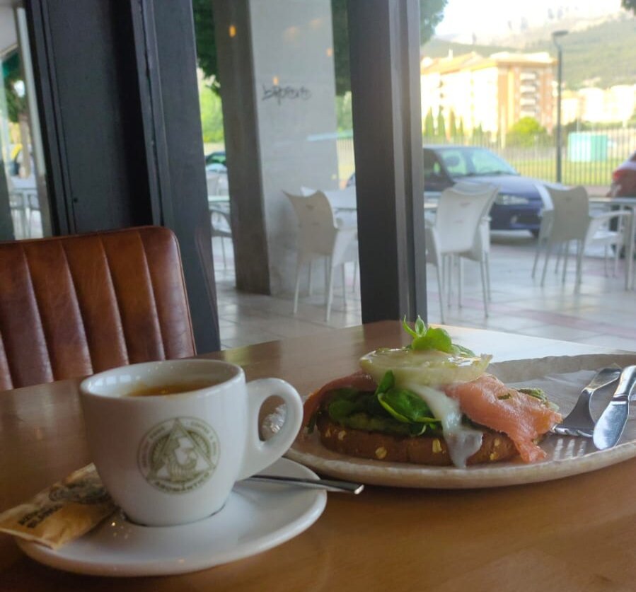 Aromantico Coffe Shop