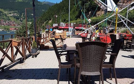 Cafe Limni