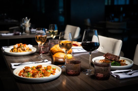 AquaTerra Restaurant