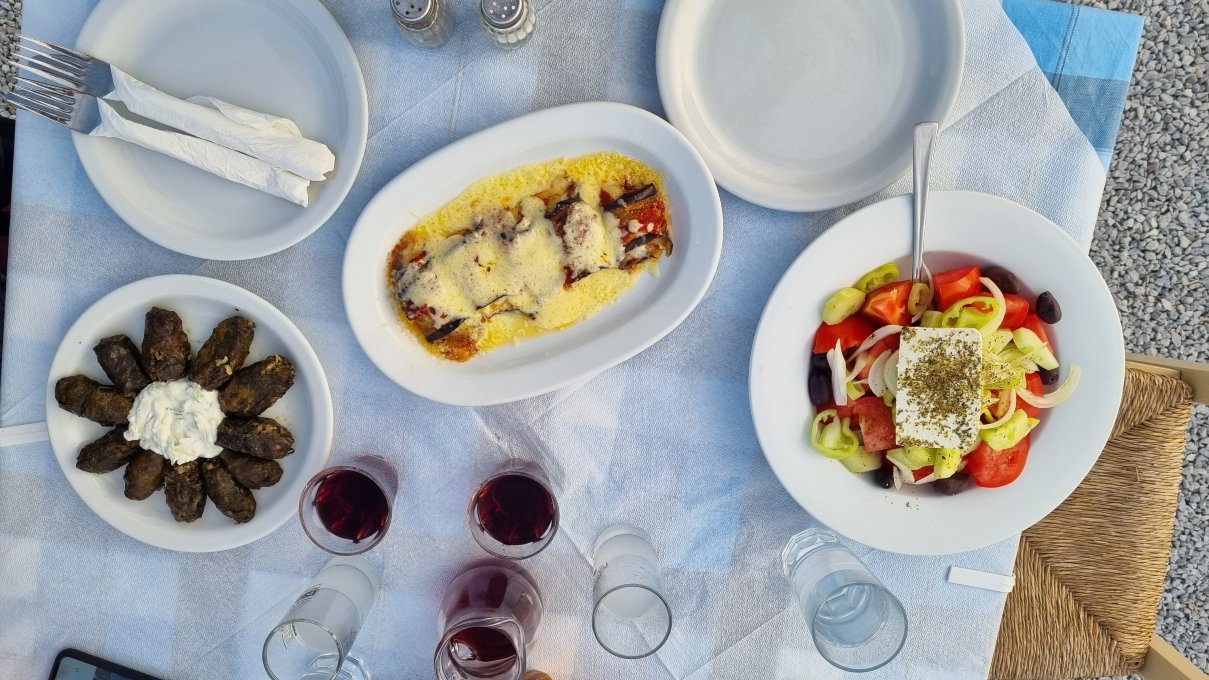 Ammos Restaurant Cafe