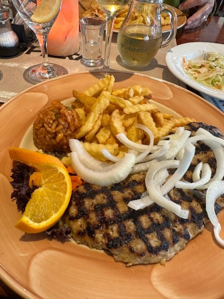 Athos Restaurant