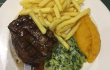 Steak Out Grills餐厅图片