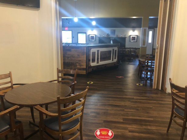 Jake's Restaurant & Lounge