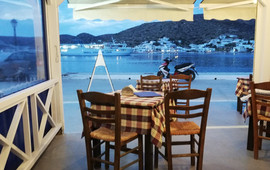 Corner Taverna