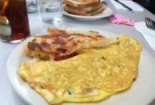 Angelo's Glassboro Diner美食图片