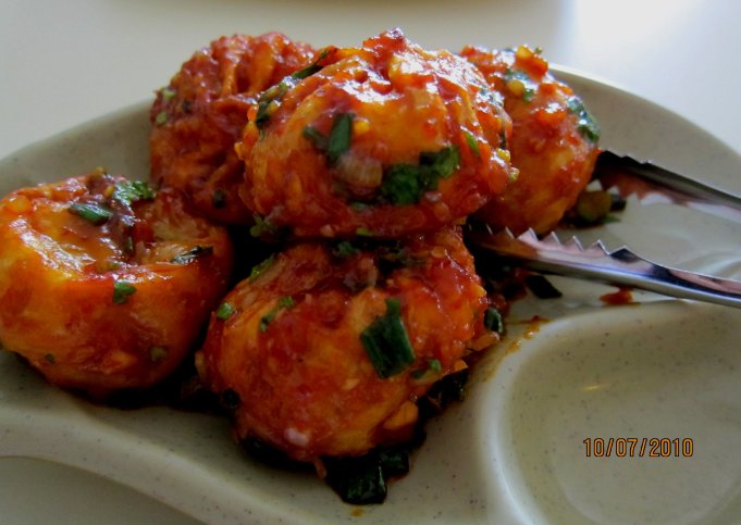 Momo's Adda