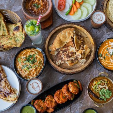 Kake Di Hatti - Since 1942