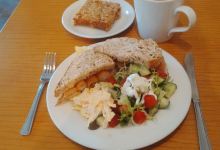 Outside Hathersage Café美食图片
